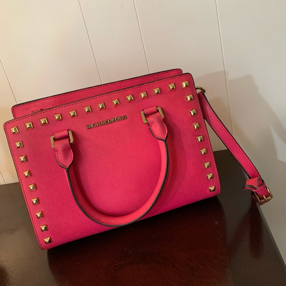 Michael Kors Pink Studded bag
